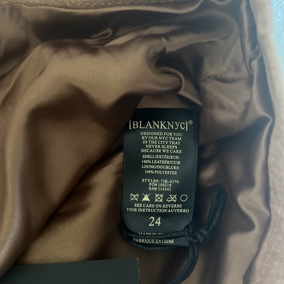 Leather wrap skirt - Picture 2 of 3